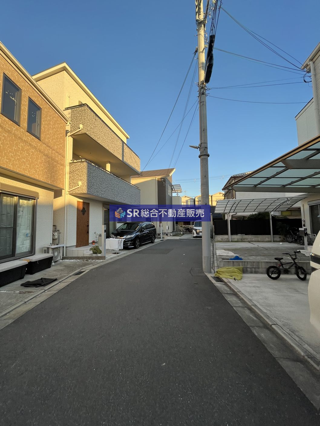 (前面道路を含む周辺環境) (前面道路を含む周辺環境)