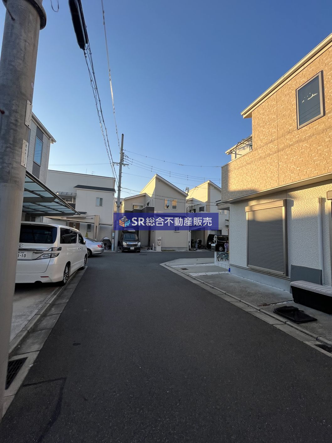 (前面道路を含む周辺環境) (前面道路を含む周辺環境)