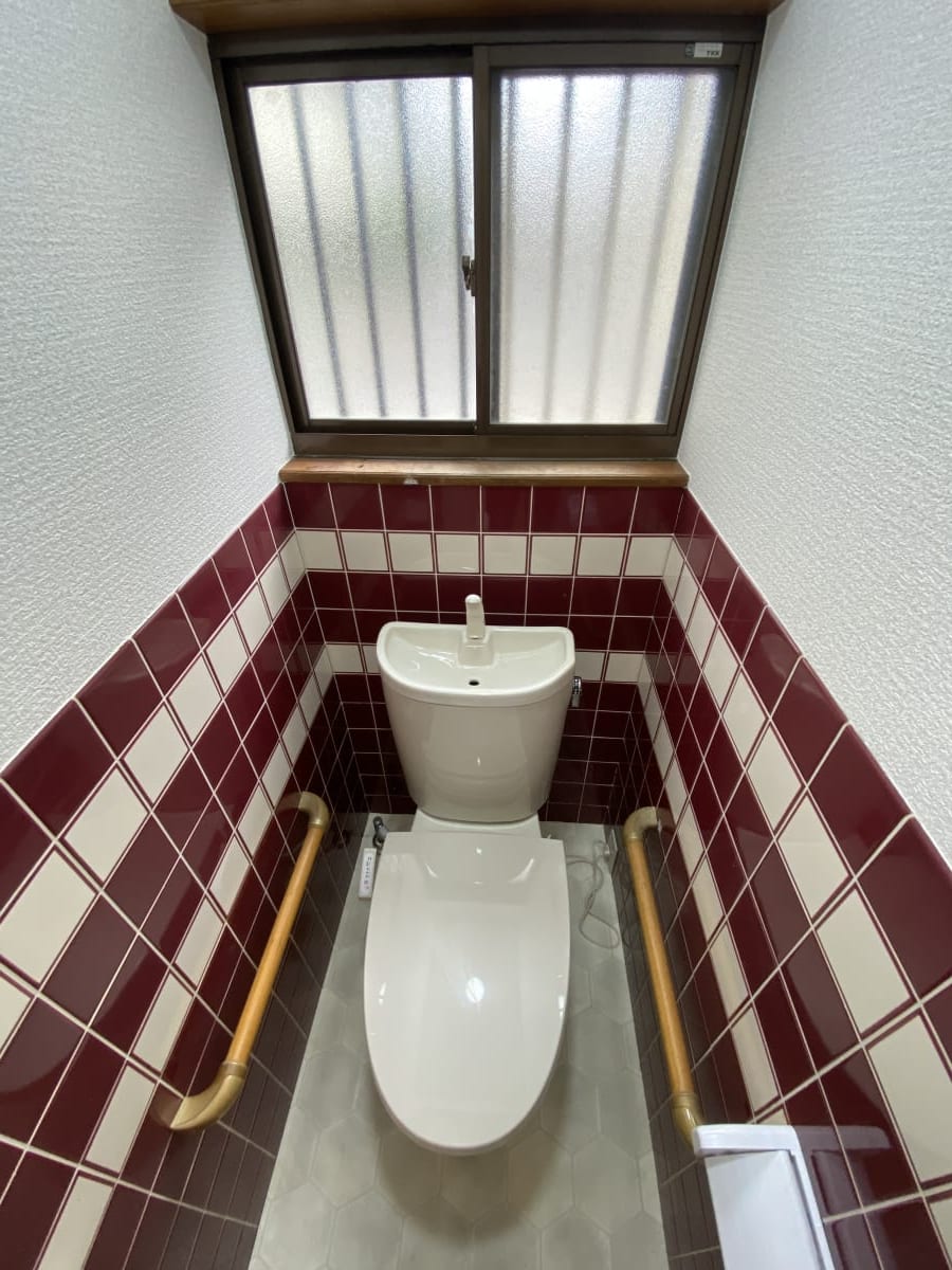 (トイレ) (トイレ)