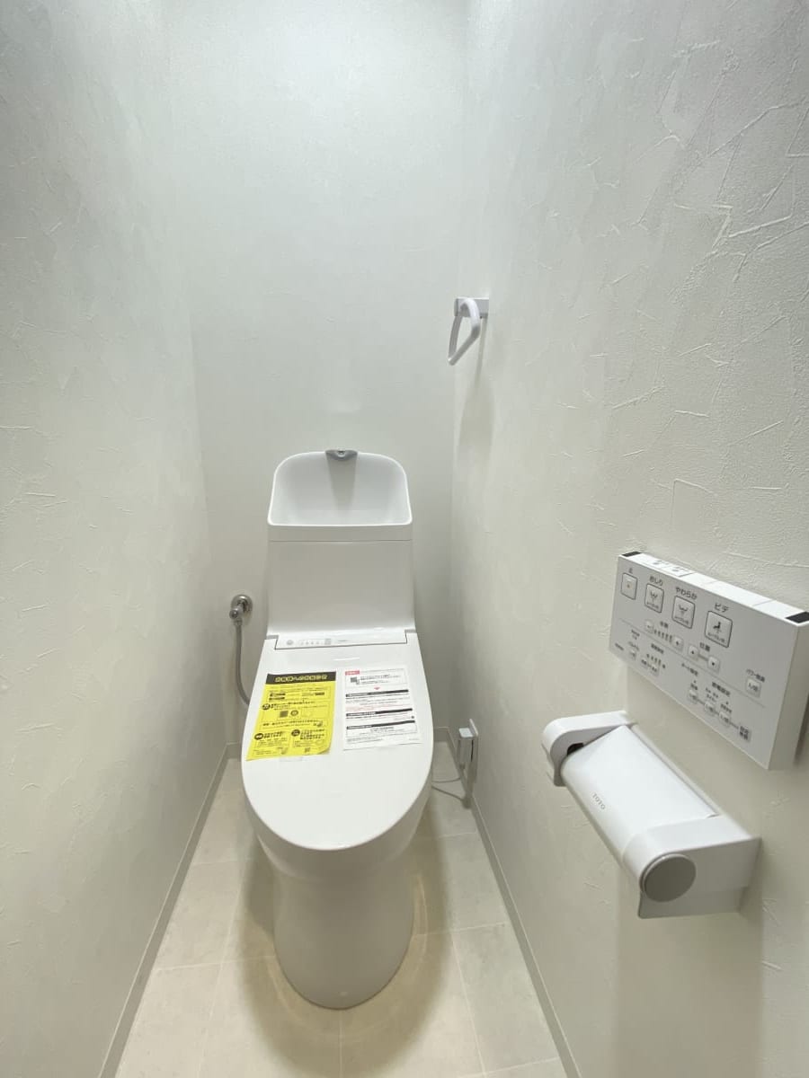 (トイレ) (トイレ)