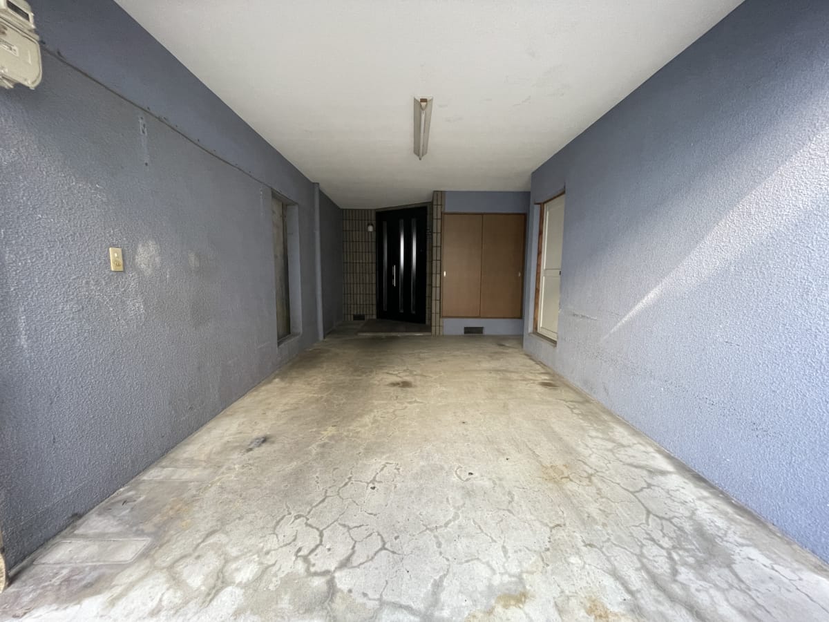 (駐車場) (駐車場)