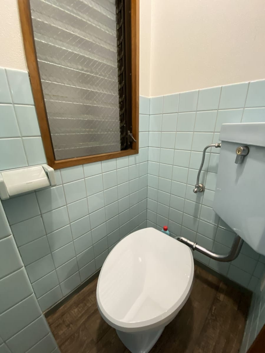 (トイレ) (トイレ)