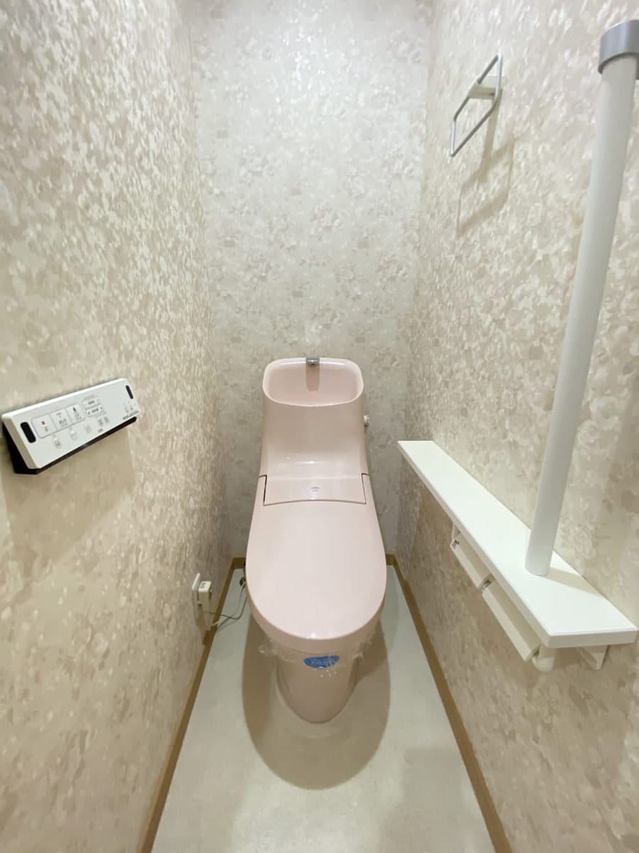 (トイレ) (トイレ)