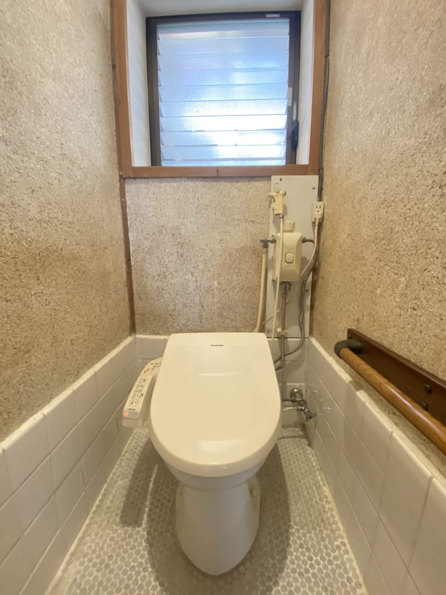 (トイレ) (トイレ)