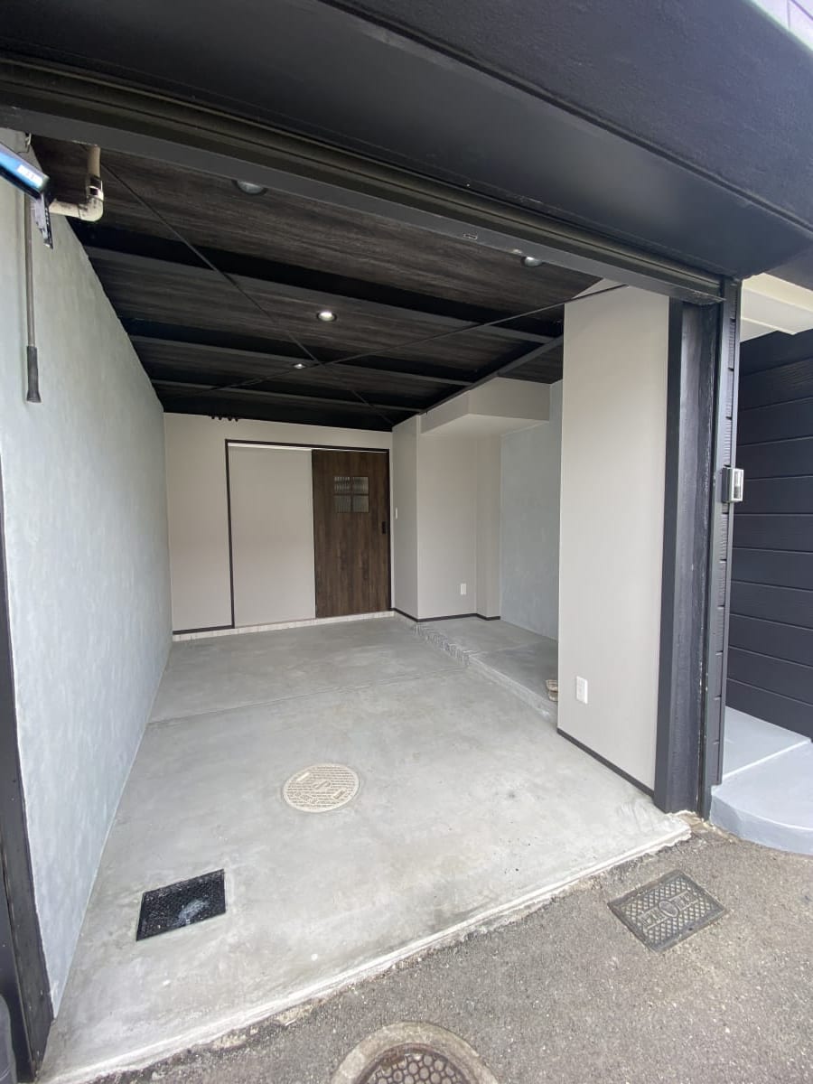 (駐車場) (駐車場)