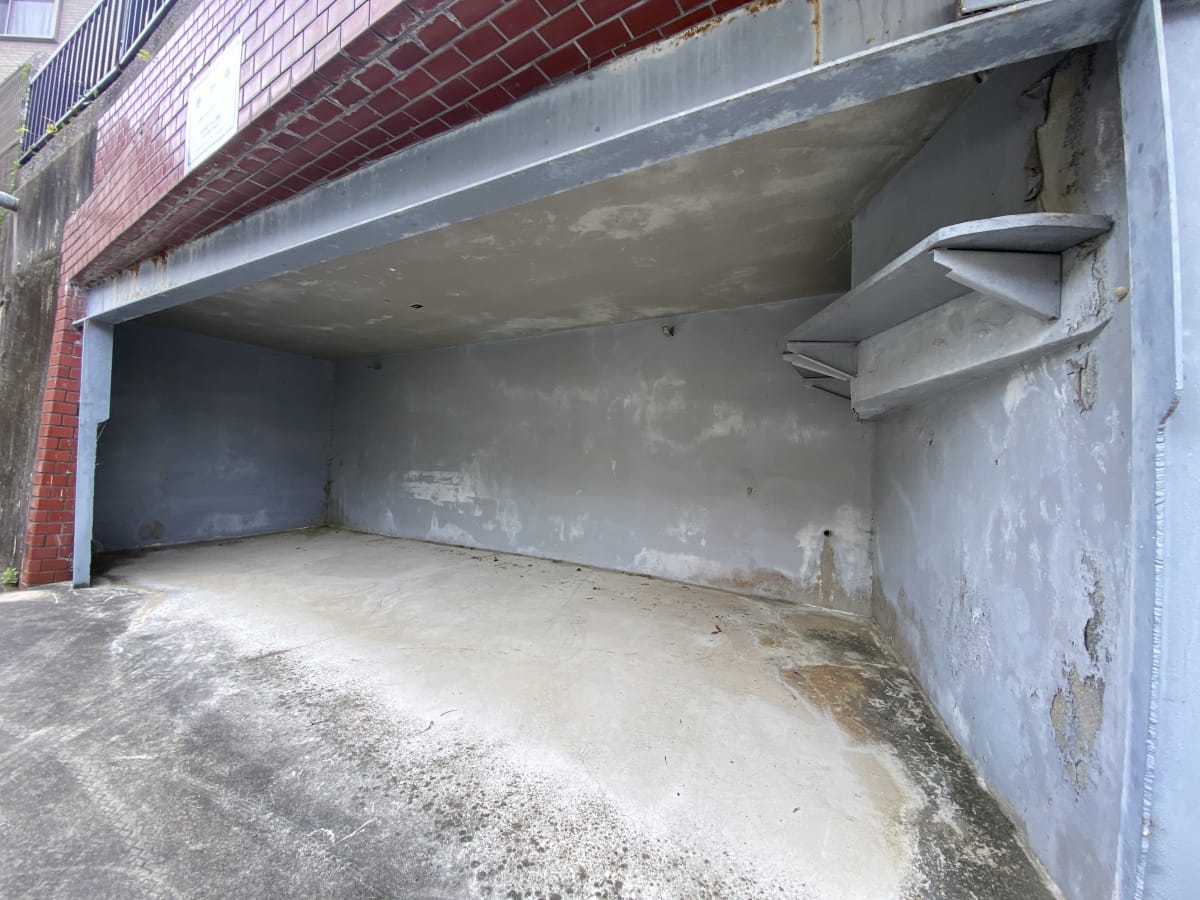 (駐車場) (駐車場)