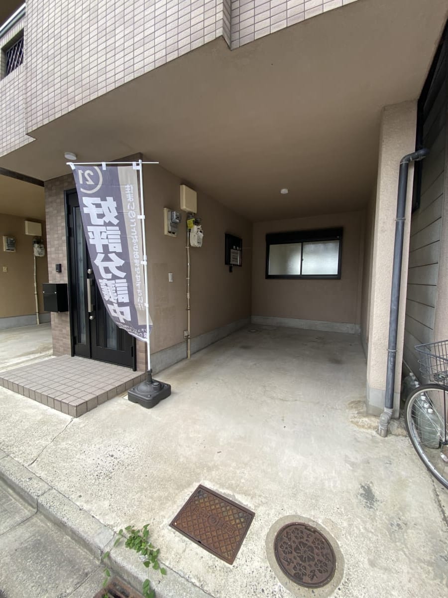 (駐車場) (駐車場)