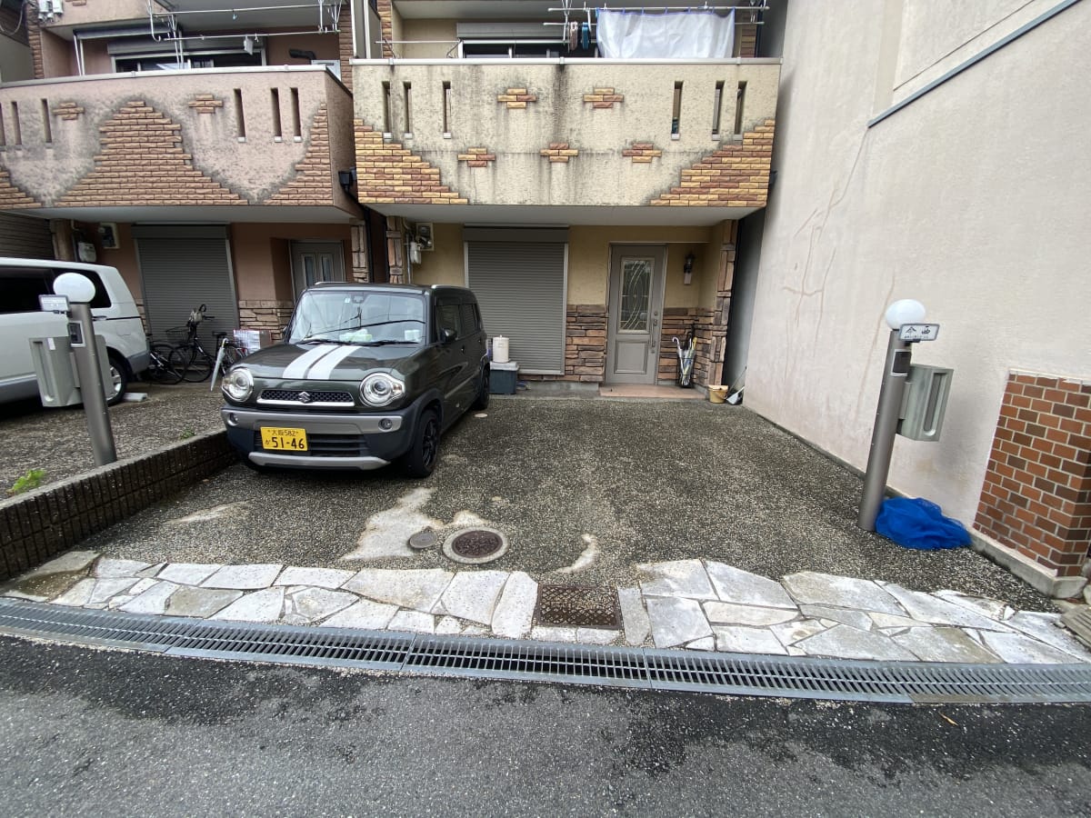 (駐車場) (駐車場)