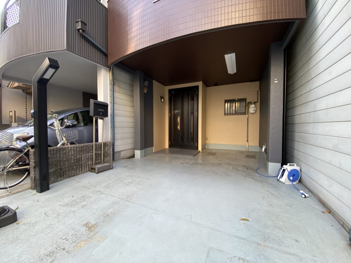 (駐車場) (駐車場)