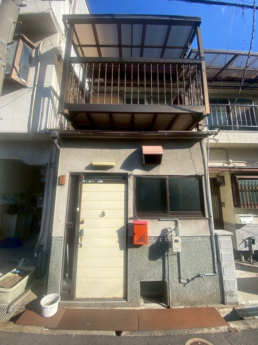 布市町1丁目中古テラス