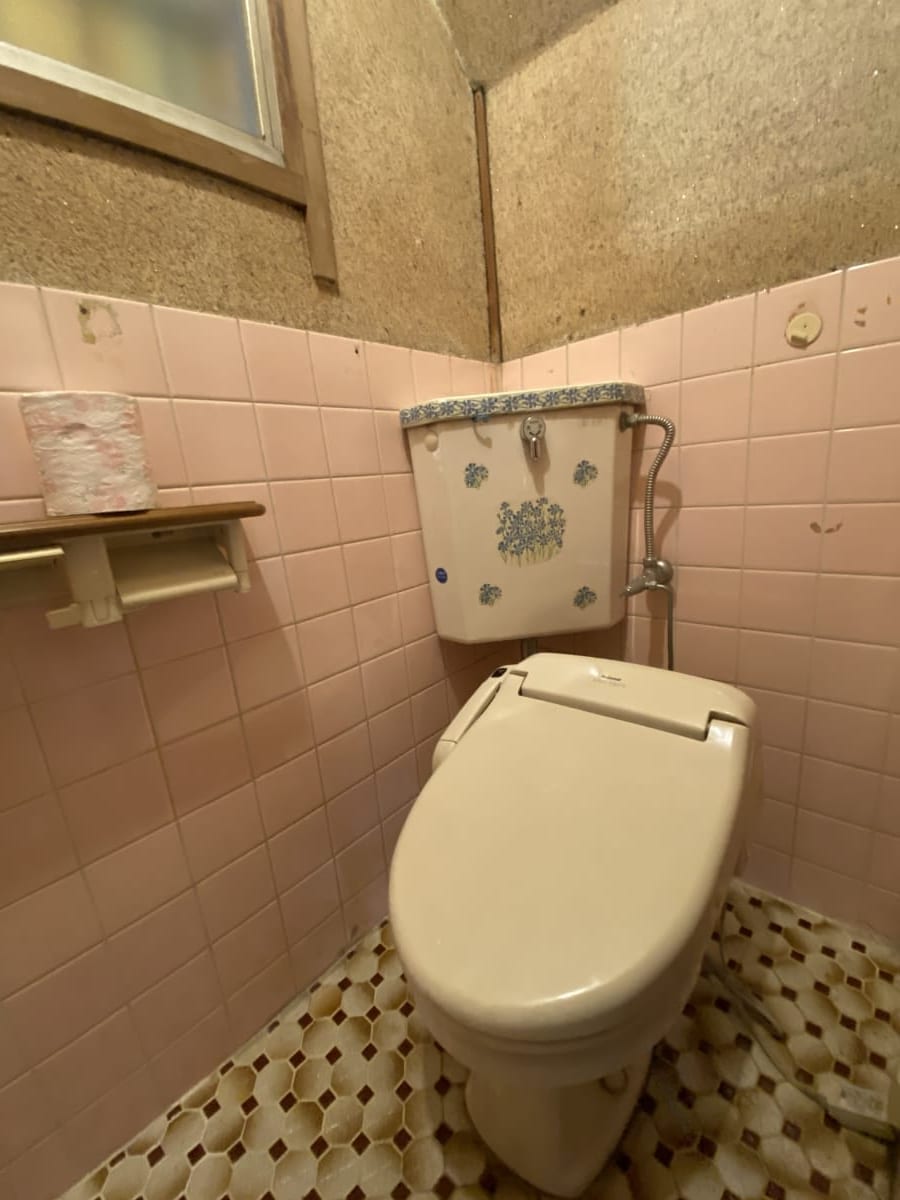 (トイレ) (トイレ)