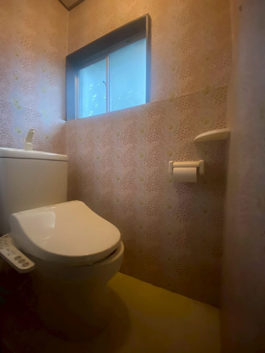 (トイレ) (トイレ)