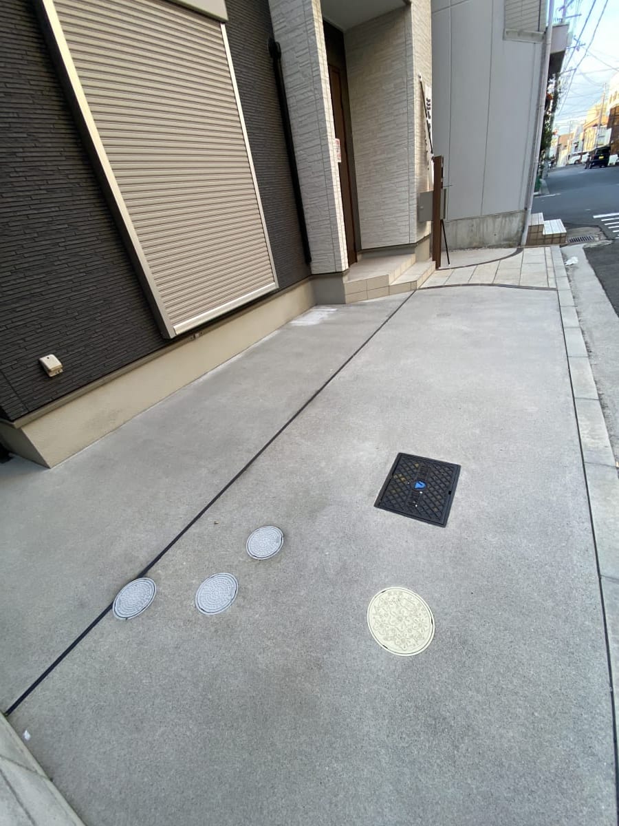 (駐車場) (駐車場)