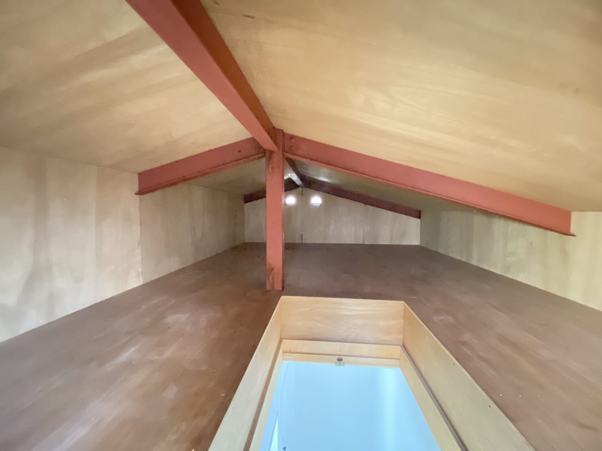 屋根裏収納(収納) 屋根裏収納(収納)