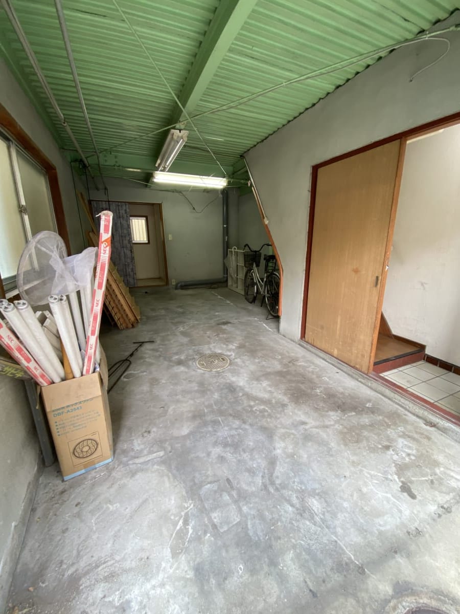 (駐車場) (駐車場)