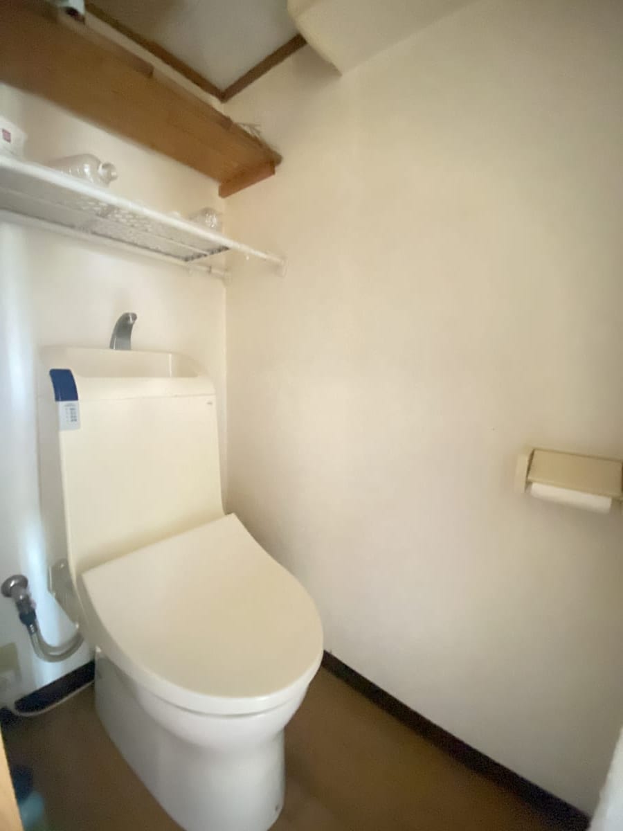 (トイレ) (トイレ)