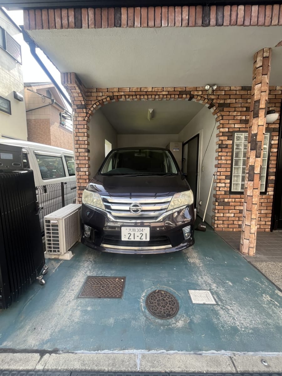 (駐車場) (駐車場)