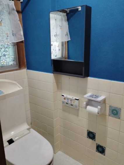 (トイレ) (トイレ)