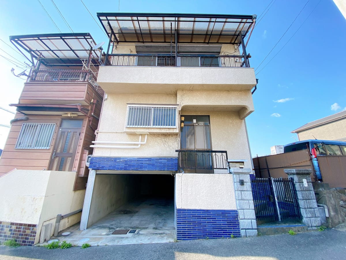 横小路町1丁目中古戸建